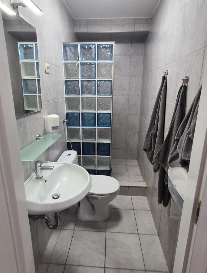 Lucsony Apartman Mosonmagyarovar Exterior photo