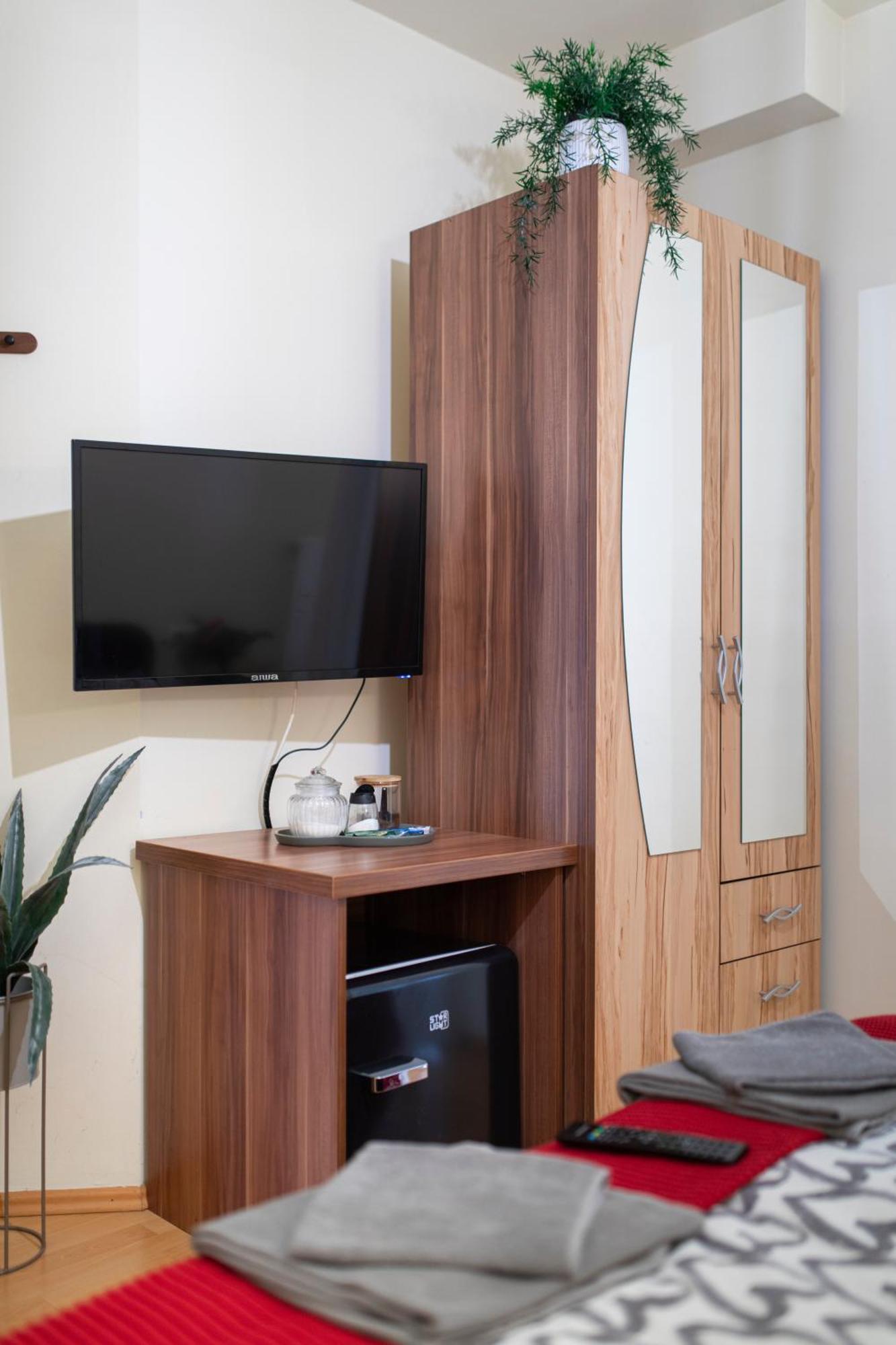 Lucsony Apartman Mosonmagyarovar Exterior photo